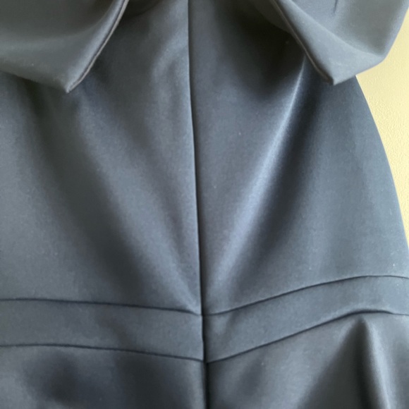 Off the shoulder midi dress. Size 12. - Picture 6 of 7